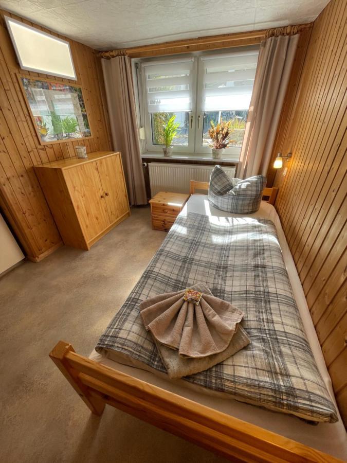 Christels Ferienwohnung 1 In Thale Mit Sonnenterrasse Und Grill Dış mekan fotoğraf