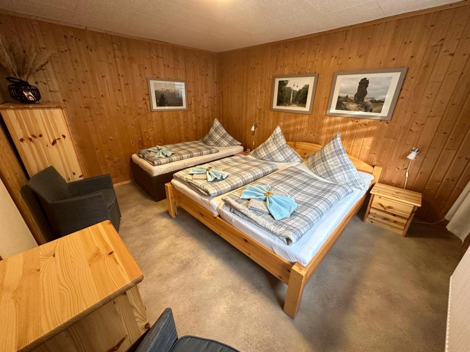 Christels Ferienwohnung 1 In Thale Mit Sonnenterrasse Und Grill Dış mekan fotoğraf